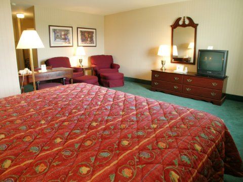 Moberly Inn & Suites Bilik gambar